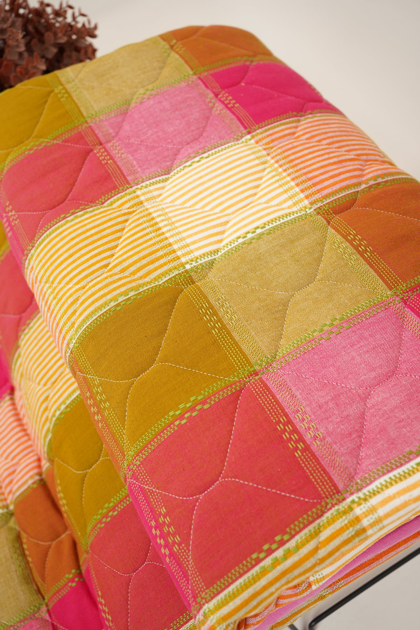 Premium Handloom Double Cot Chennimalai Quilt- Coral Check
