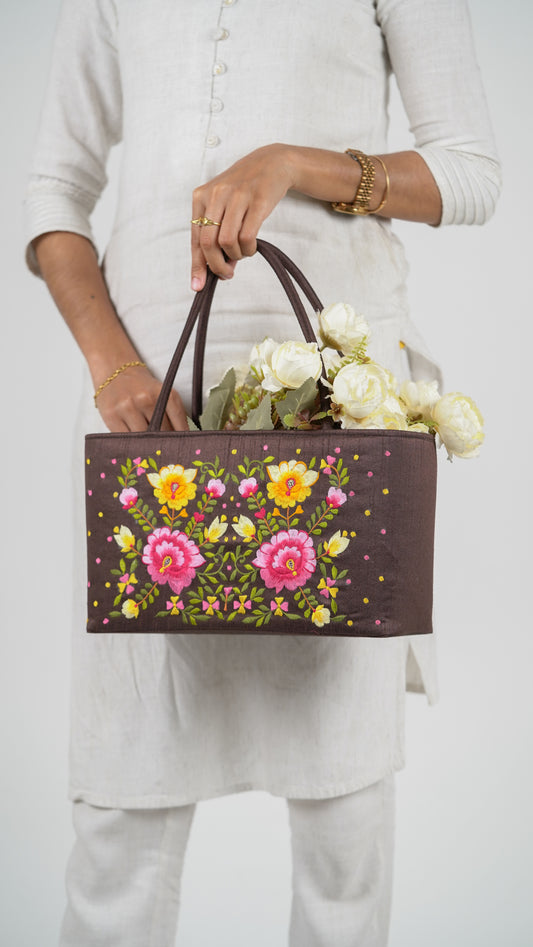 Brown Hamper Bag With Flowers - Medium