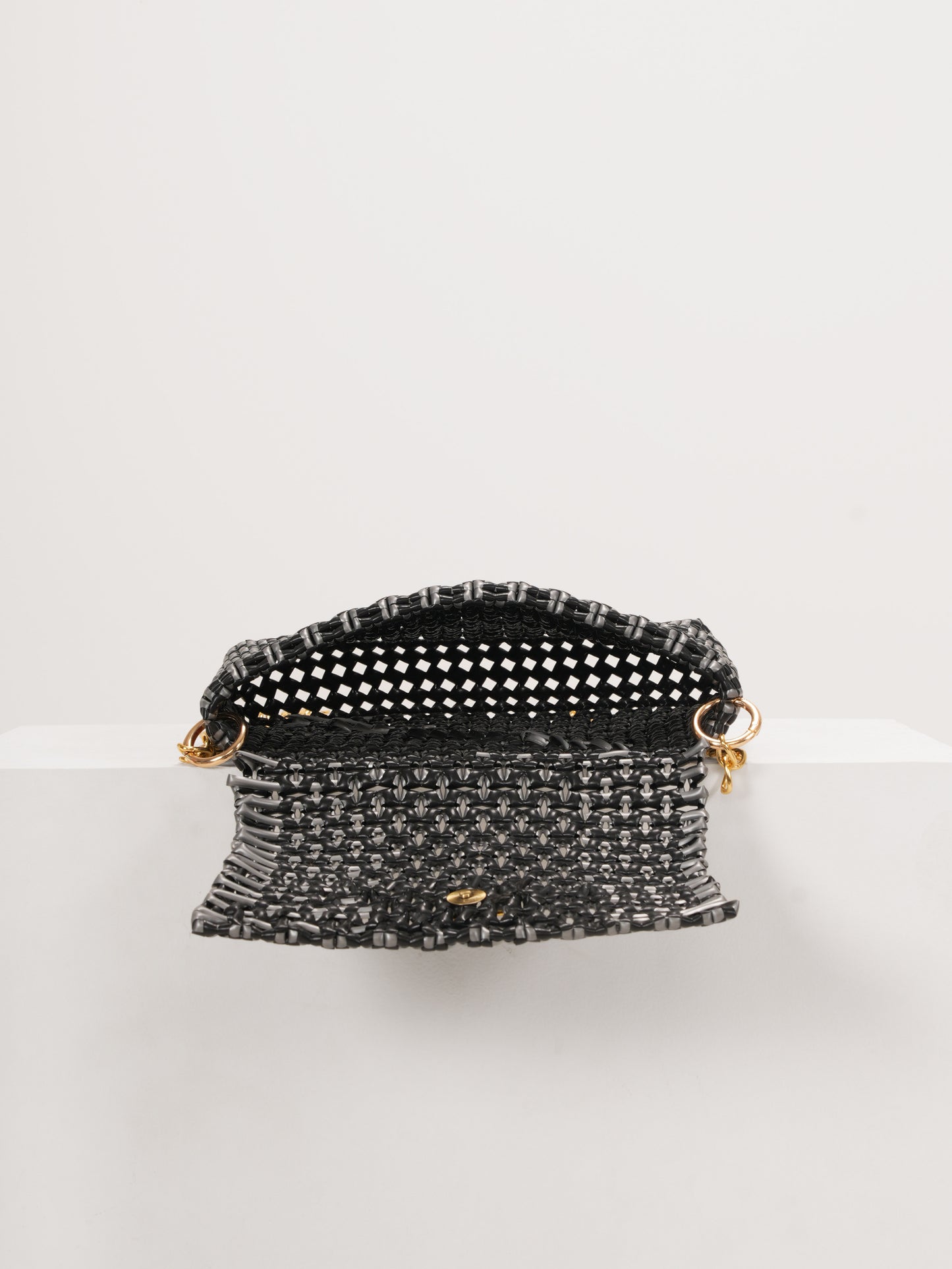 Juno Black & Grey Wire Sling
