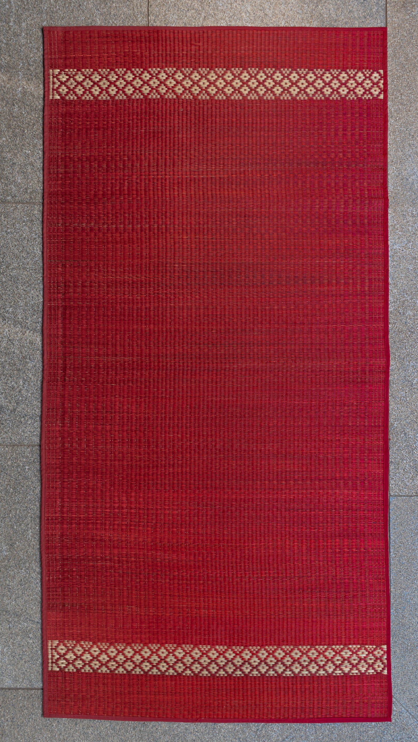 Pattamadai River Grass Wedding Mats - Red & Off White