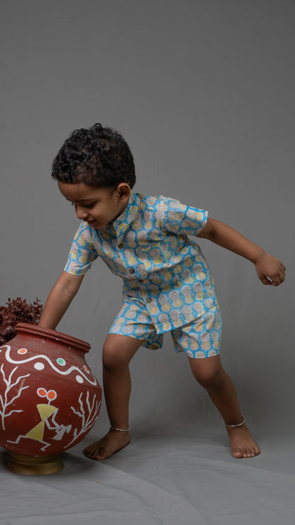 Blue Pineapple print Cotton shirt and shorts set