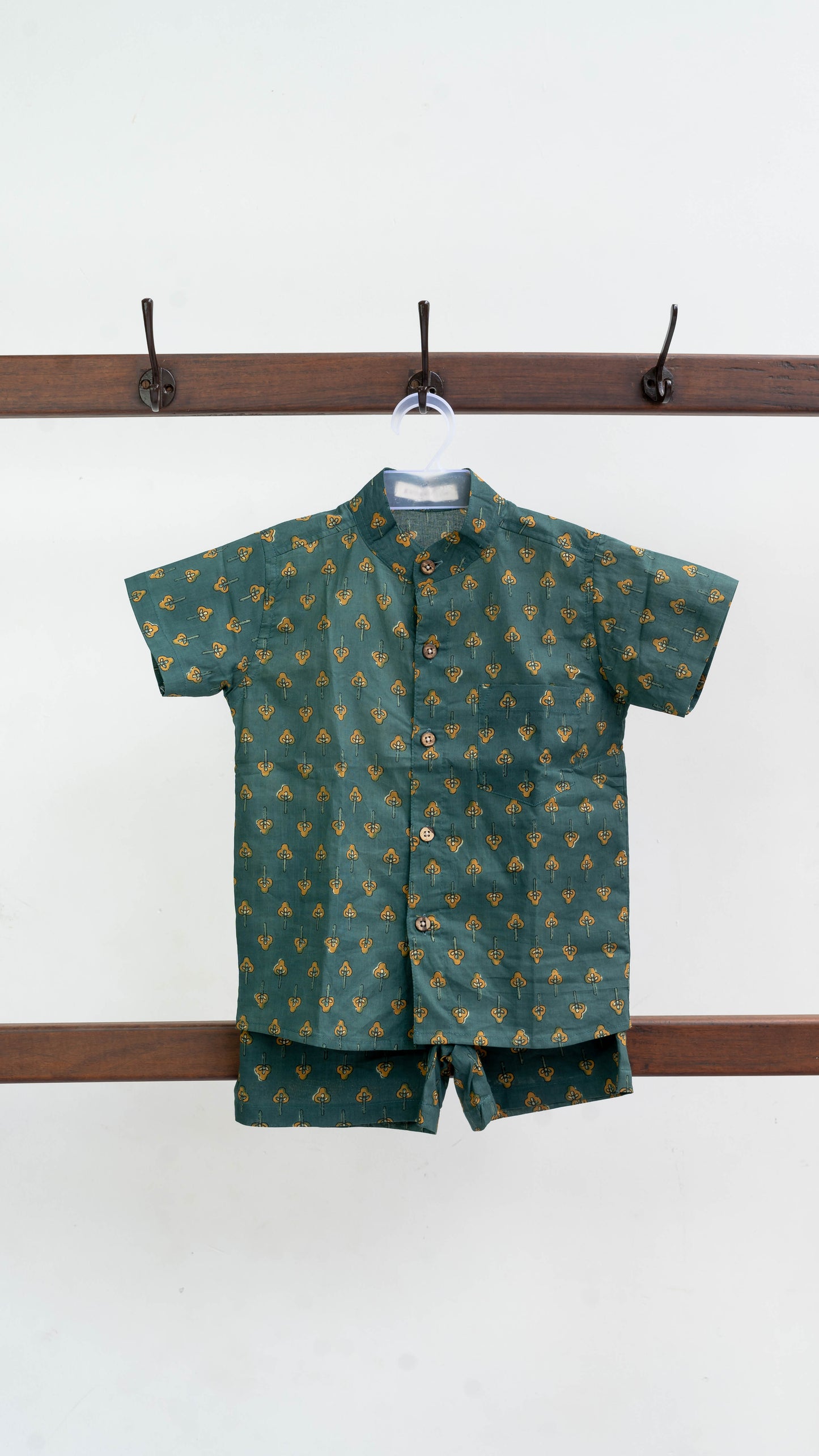 Dark Green Tree Print Cotton shirt and shorts set