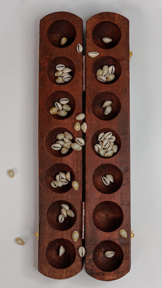 Wooden Carved Mancala Game (Pallanguzhi)