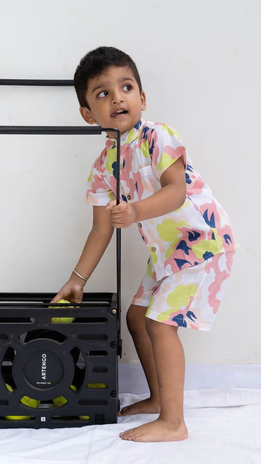 Multi-colour Geometric Print Cotton shirt and shorts set