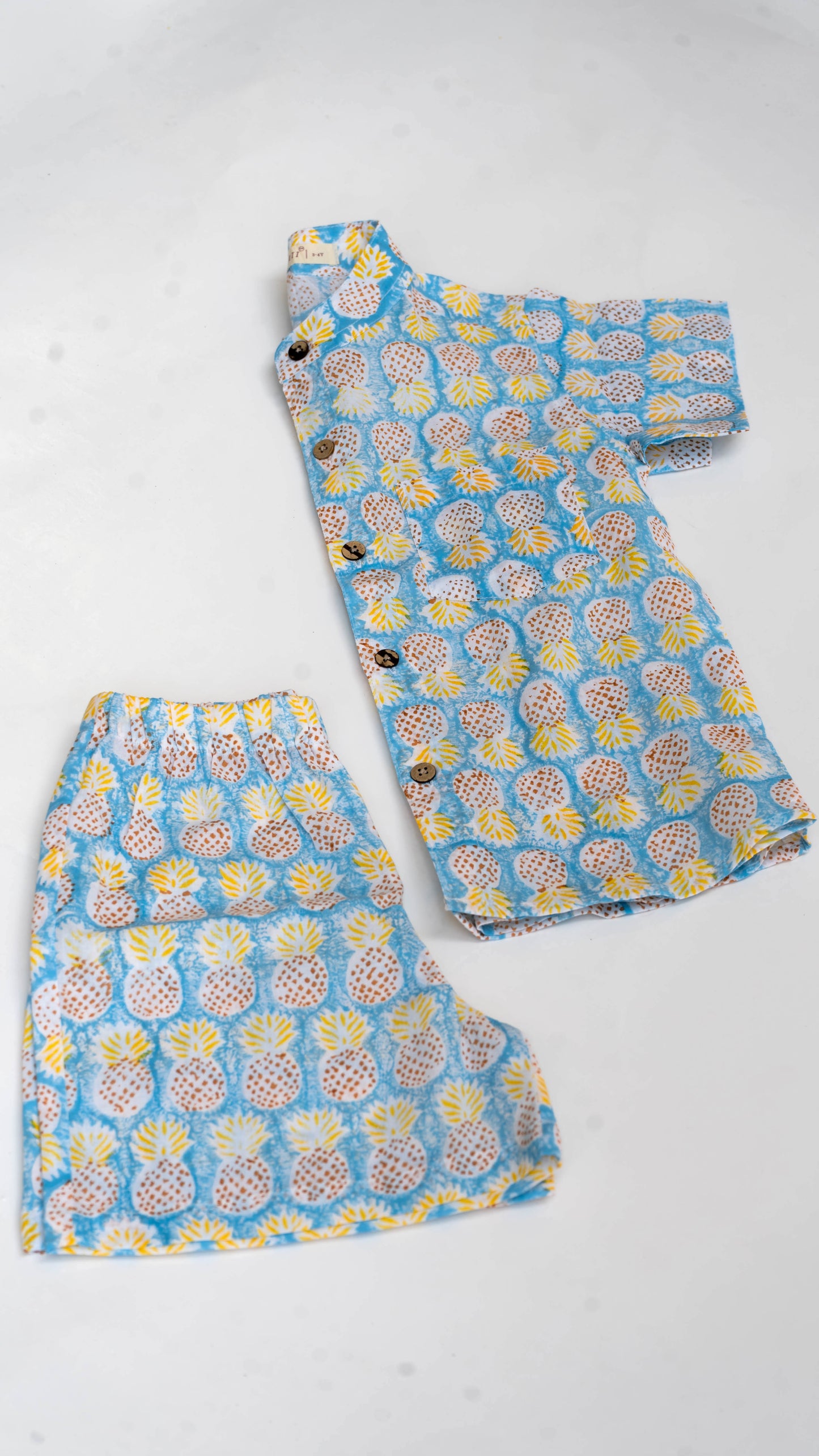 Blue Pineapple print Cotton shirt and shorts set
