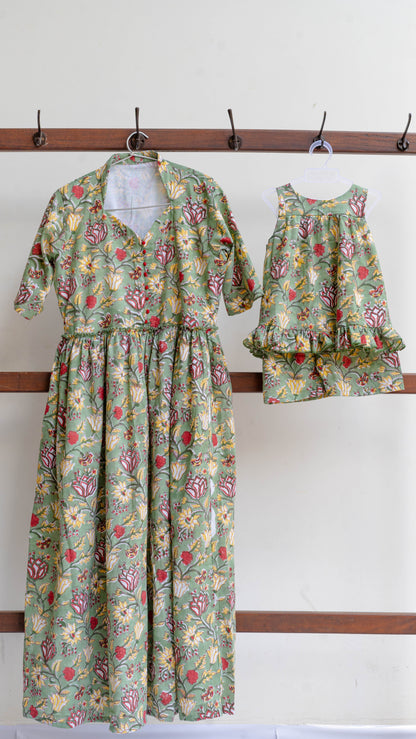 Mother & Daughter Twinning Dress | Wild Floral Print | Multi-colour Floral