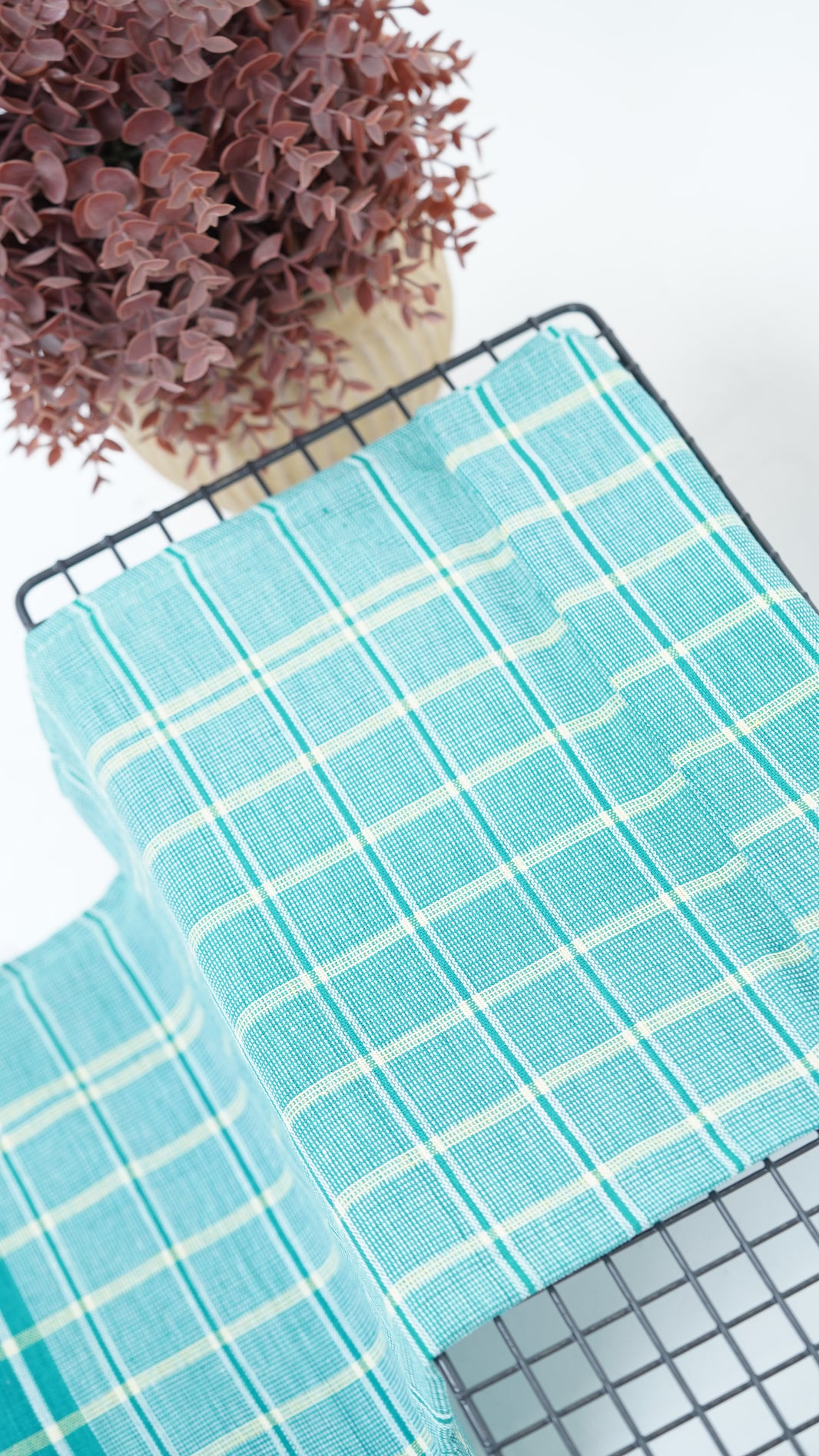 Chennimalai Handloom Soft Checked Towel Green
