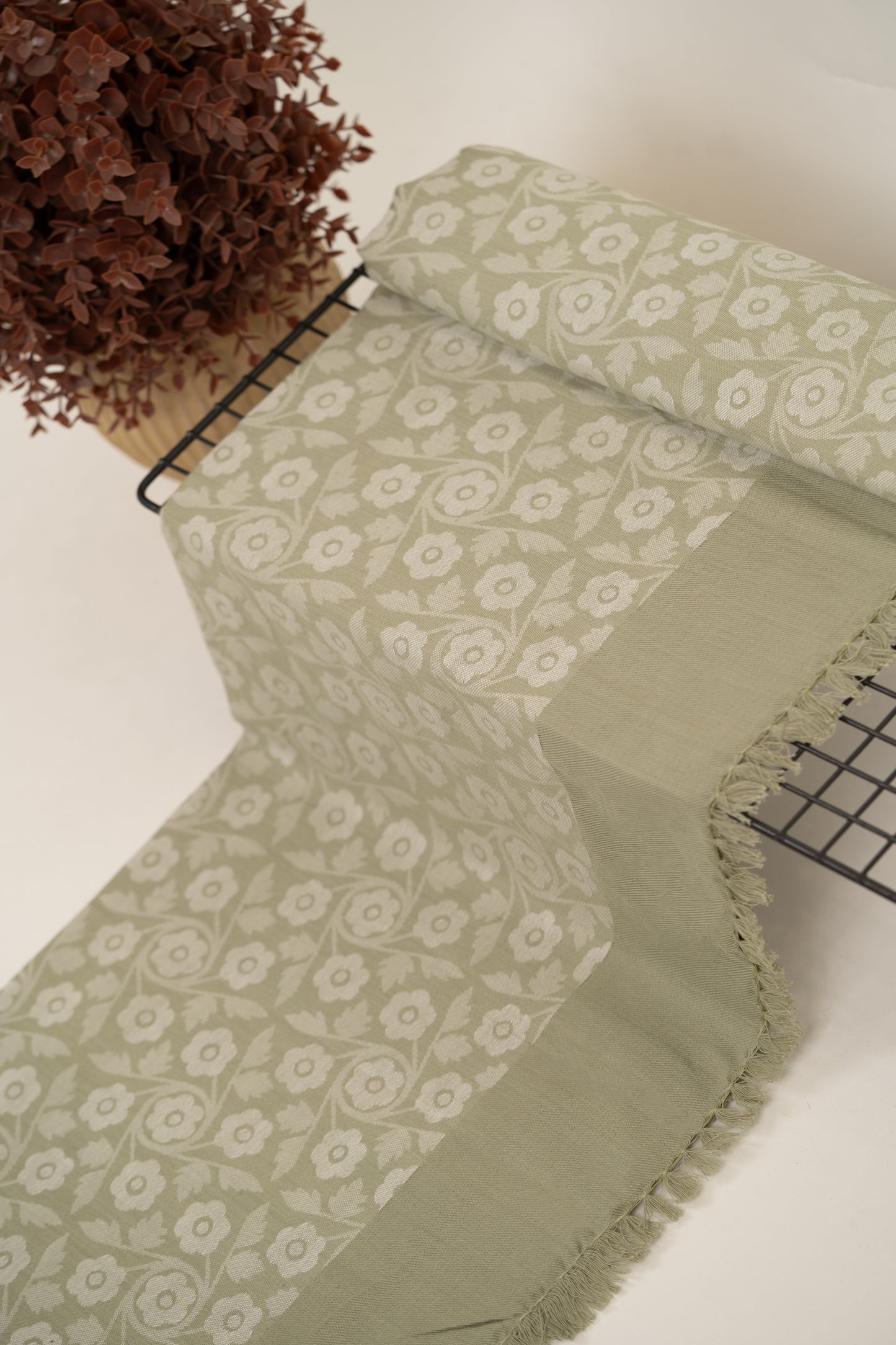 Classic Bloom Lovely Chennimalai Bedsheet