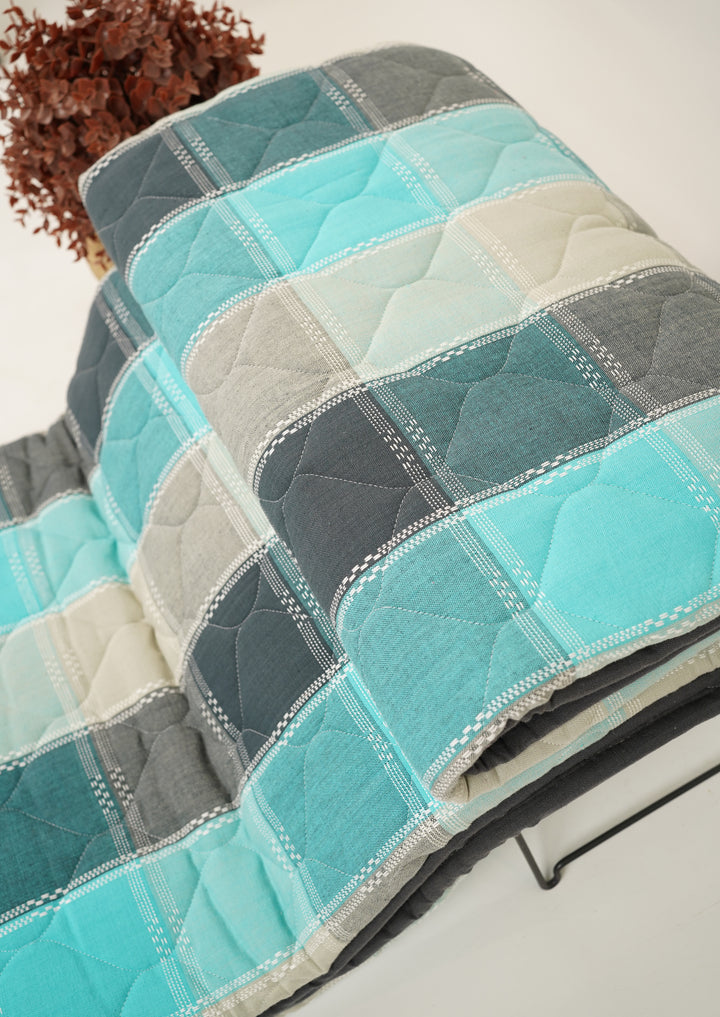 Premium Handloom Double Cot Chennimalai Quilt- Cool Breeze