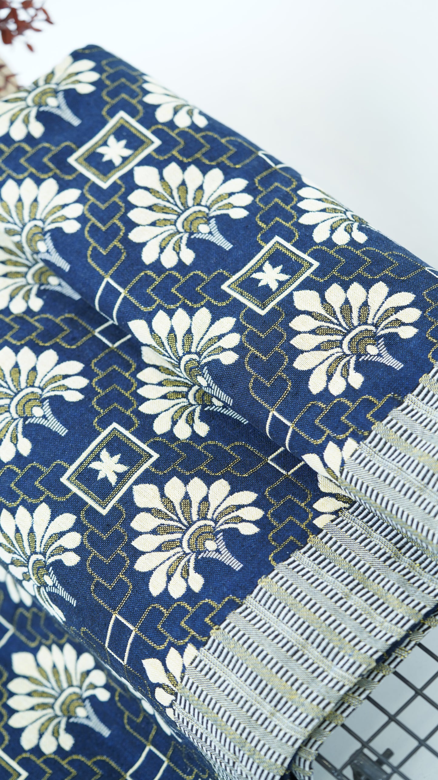 Jacquard Double Cot Bedsheet - Royal Indigo Bloom