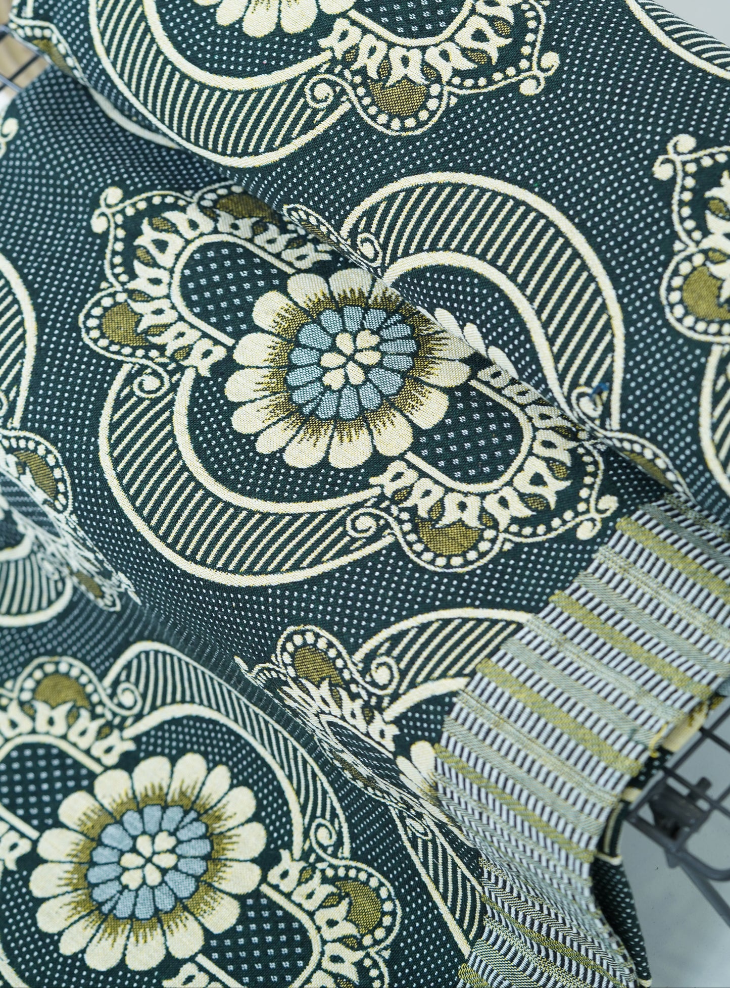 Jacquard Double Cot Bedsheet - Olive floral