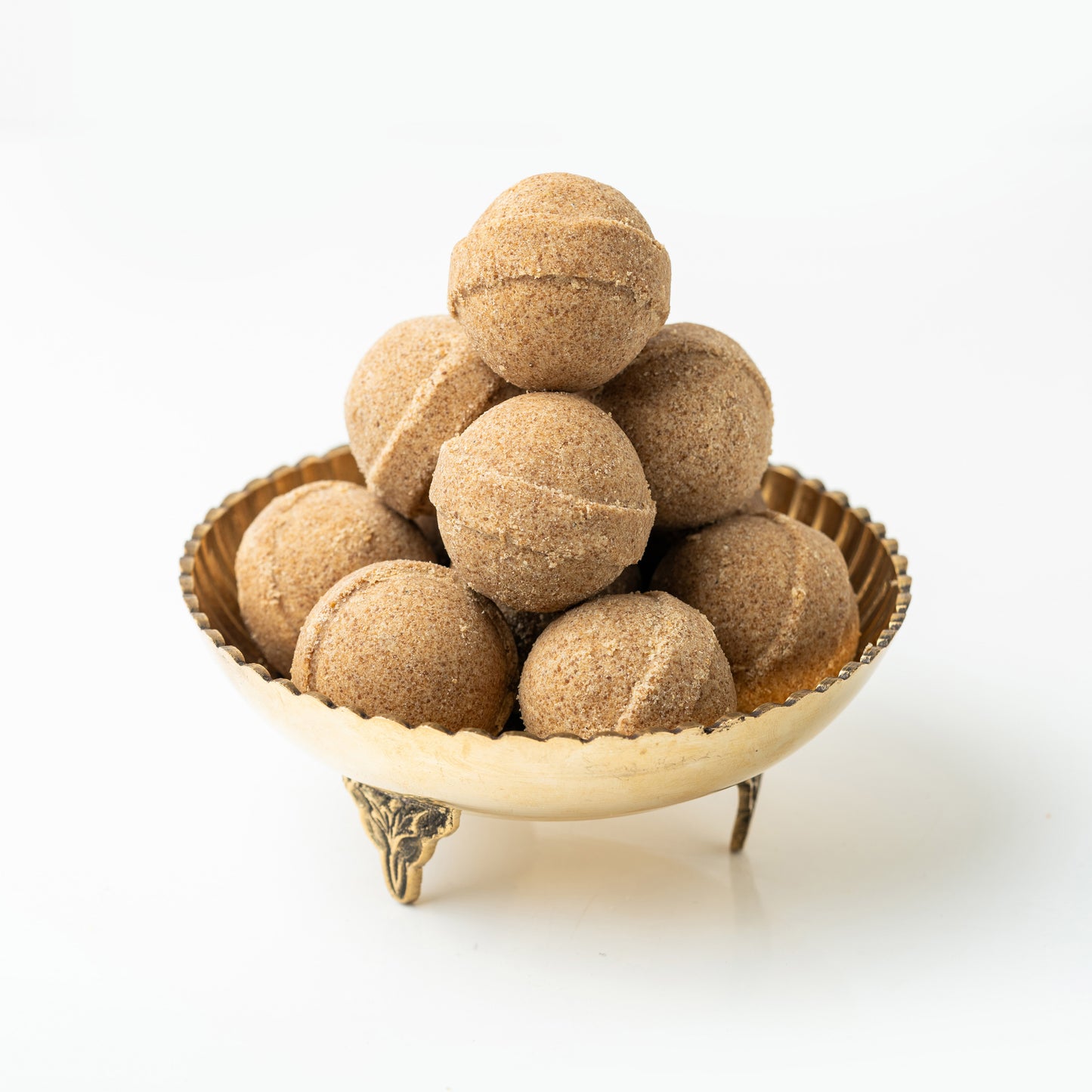Thinai Nei Ladoo (Foxtail Millet Ghee Ladoo)