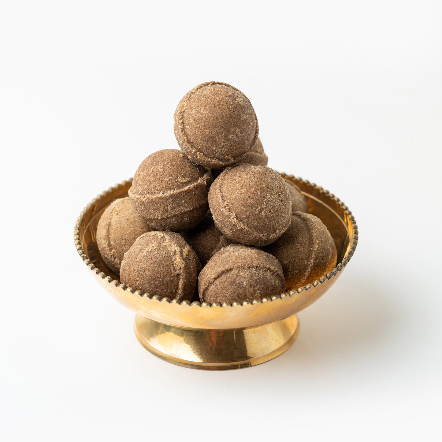 Mixed Millets Ghee Ladoo (Sirudhaniyam)