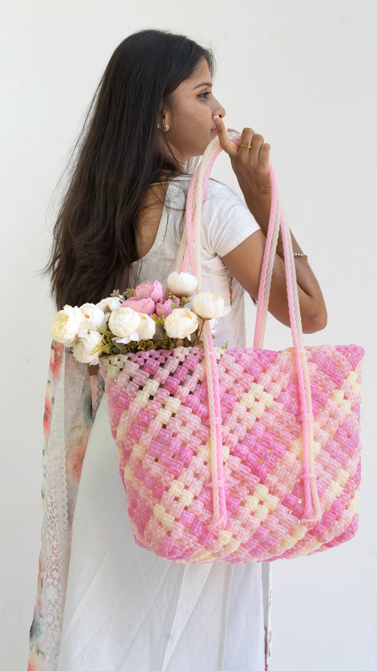 Pink & White Biscuit Knot Basket