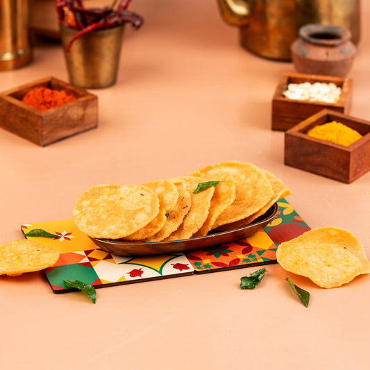 Karuveppilai Thattai (Curry Leaf Crisps)