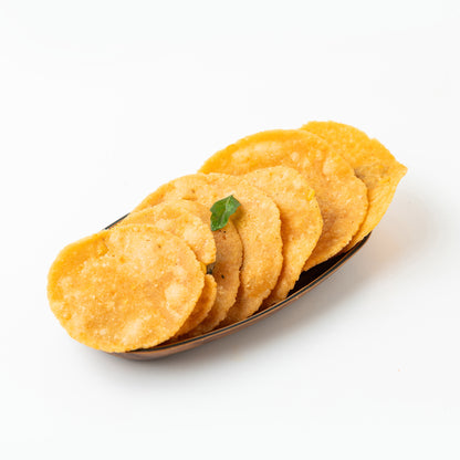 Karuveppilai Thattai (Curry Leaf Crisps)