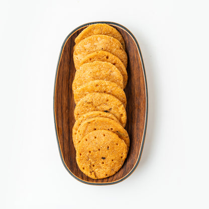 Cholam Thattai (Corn Crisps)
