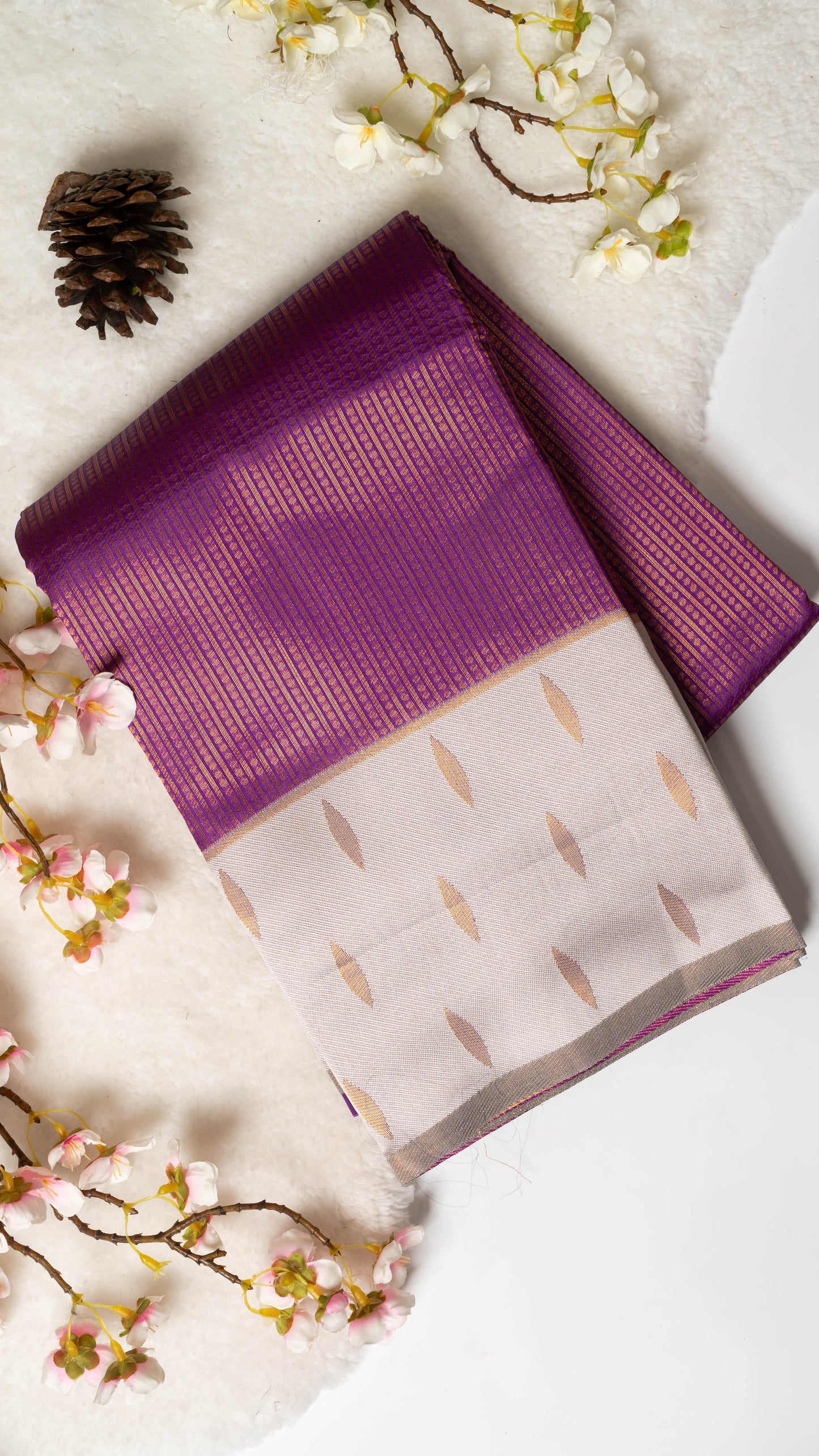 Droplet Semi-Kanchi Silk Saree with Blouse