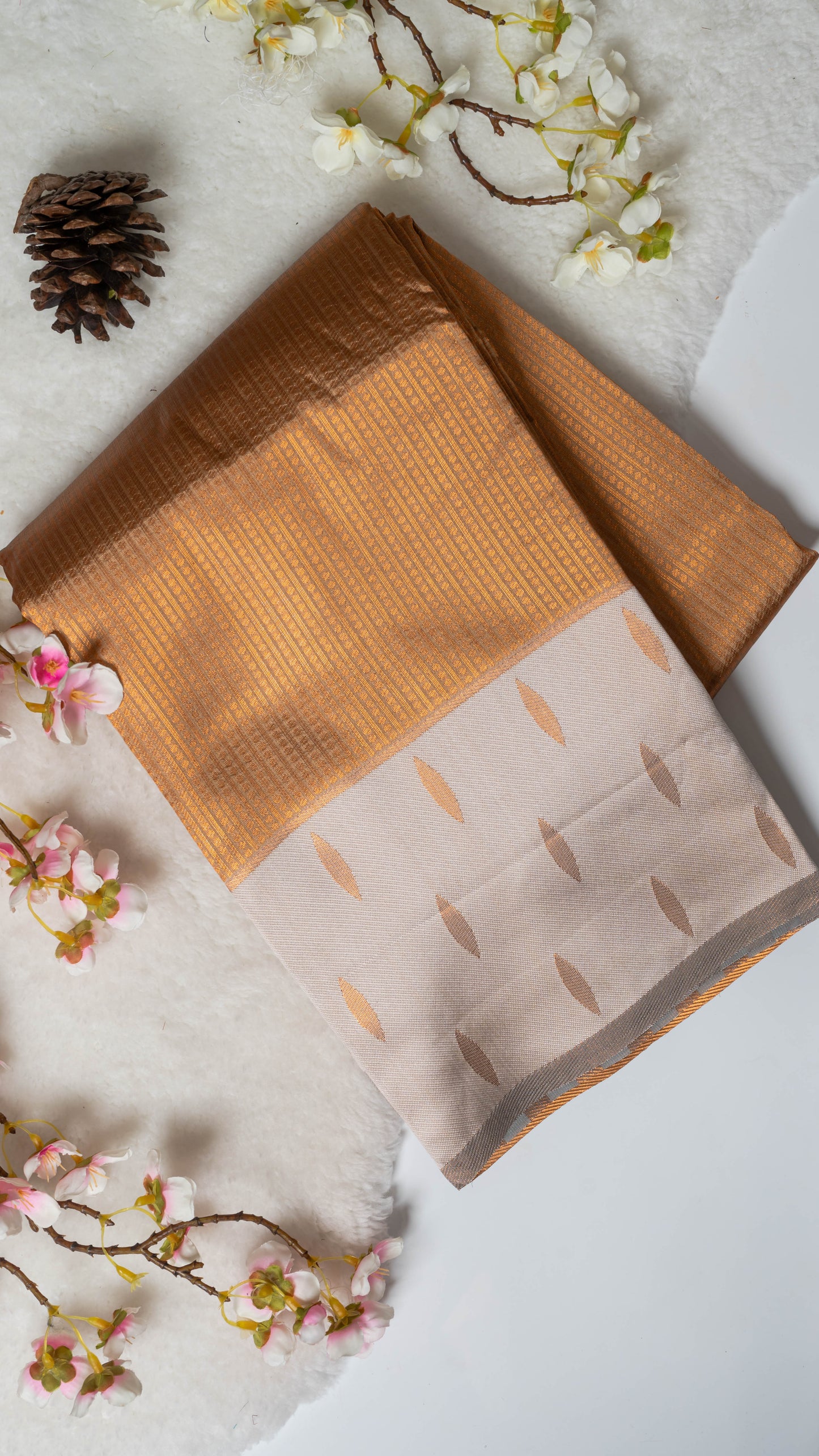 Droplet Semi-Kanchi Silk Saree with Blouse