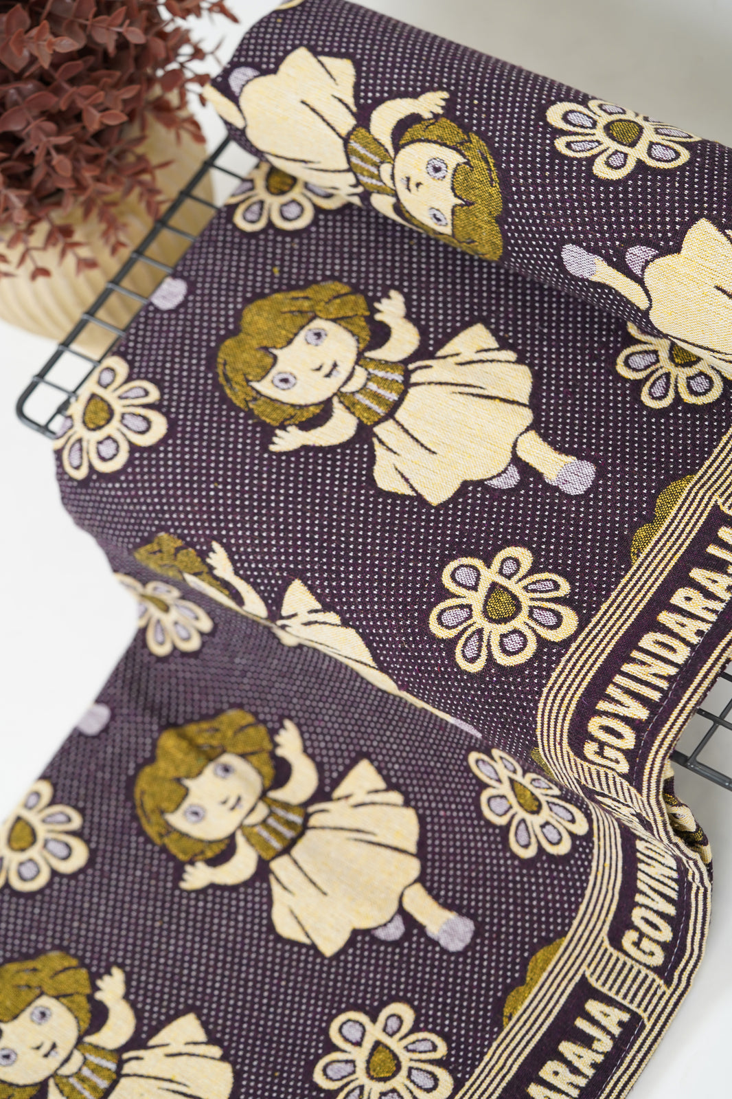 G. Raja Chennimalai Bedsheet Maroon Dora