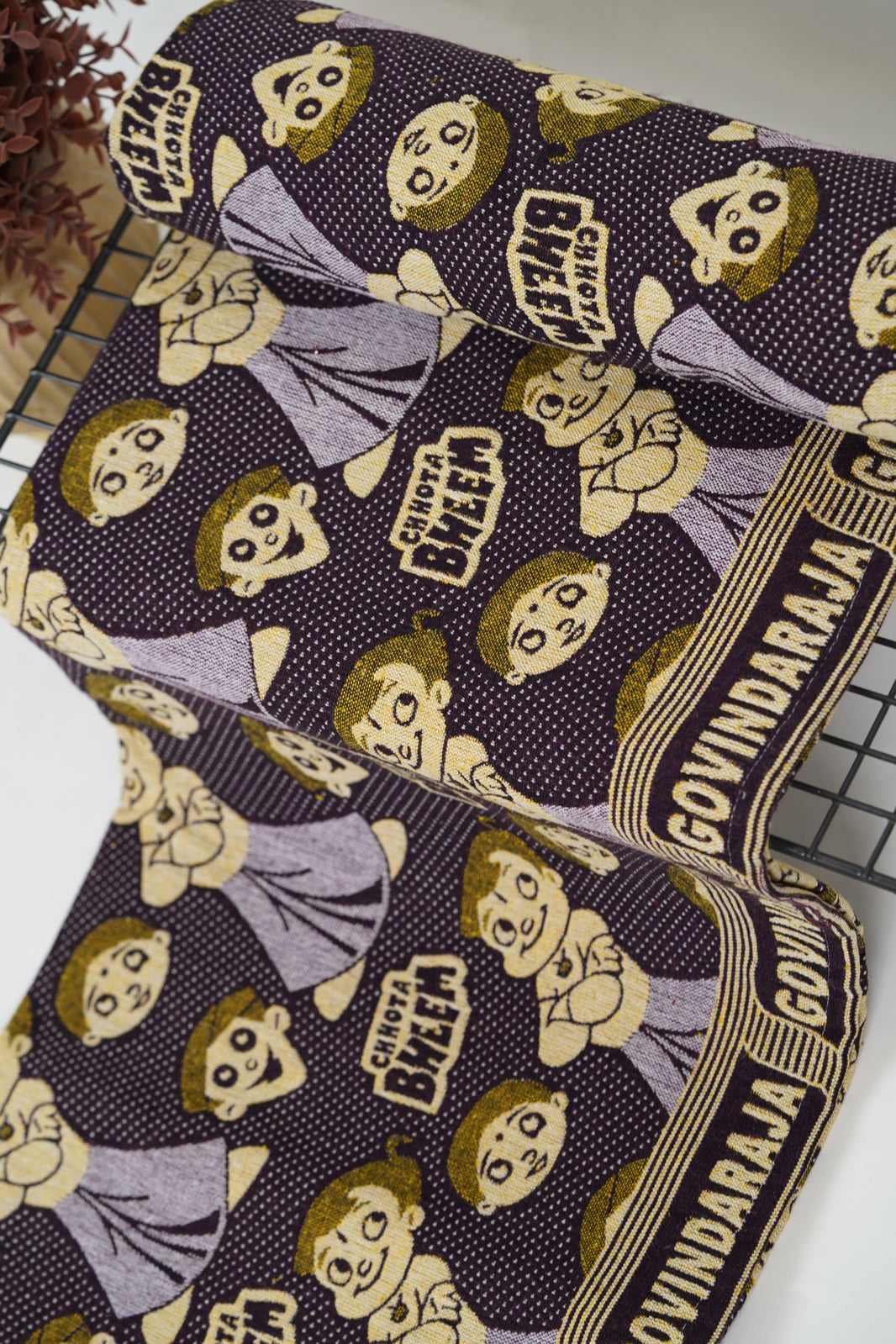 G. Raja Chennimalai Bedsheet Maroon Chota Bheem Chutki