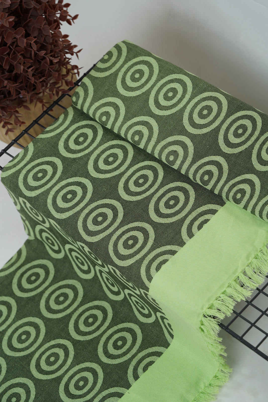Green Aura Lovely Chennimalai Bedsheet