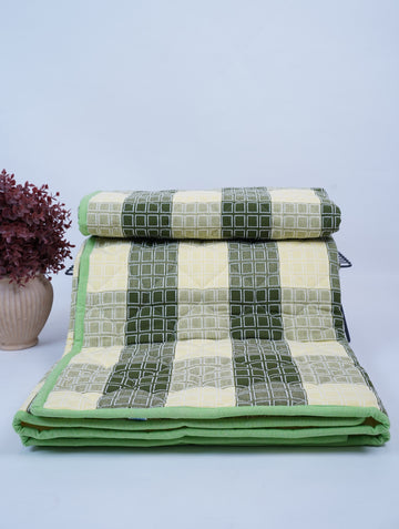 Premium Handloom Single Cot Chennimalai Quilt - Green Heaven
