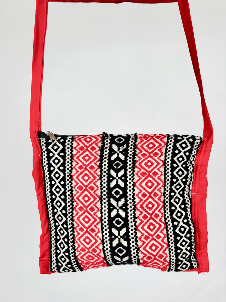TODA Emdroidery Sling bag