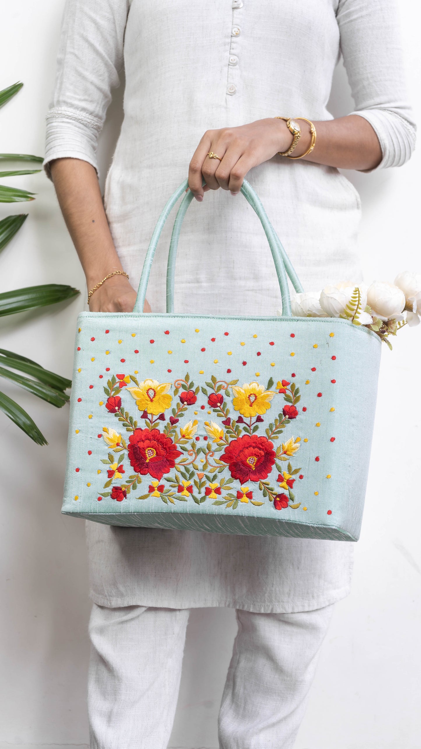 Turquoise Hamper Bag With Flowers - Large