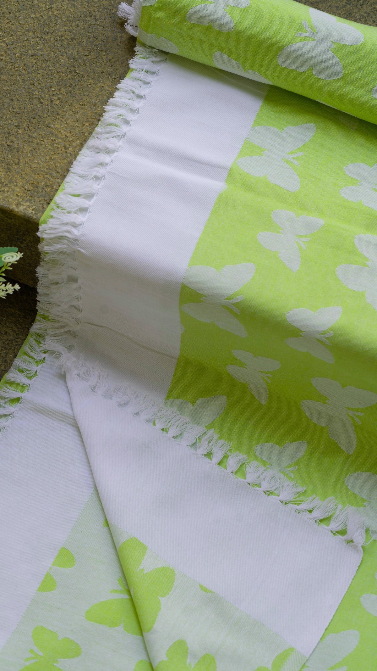 Butterfly Print Lovely Chennimalai Bedsheet - Green