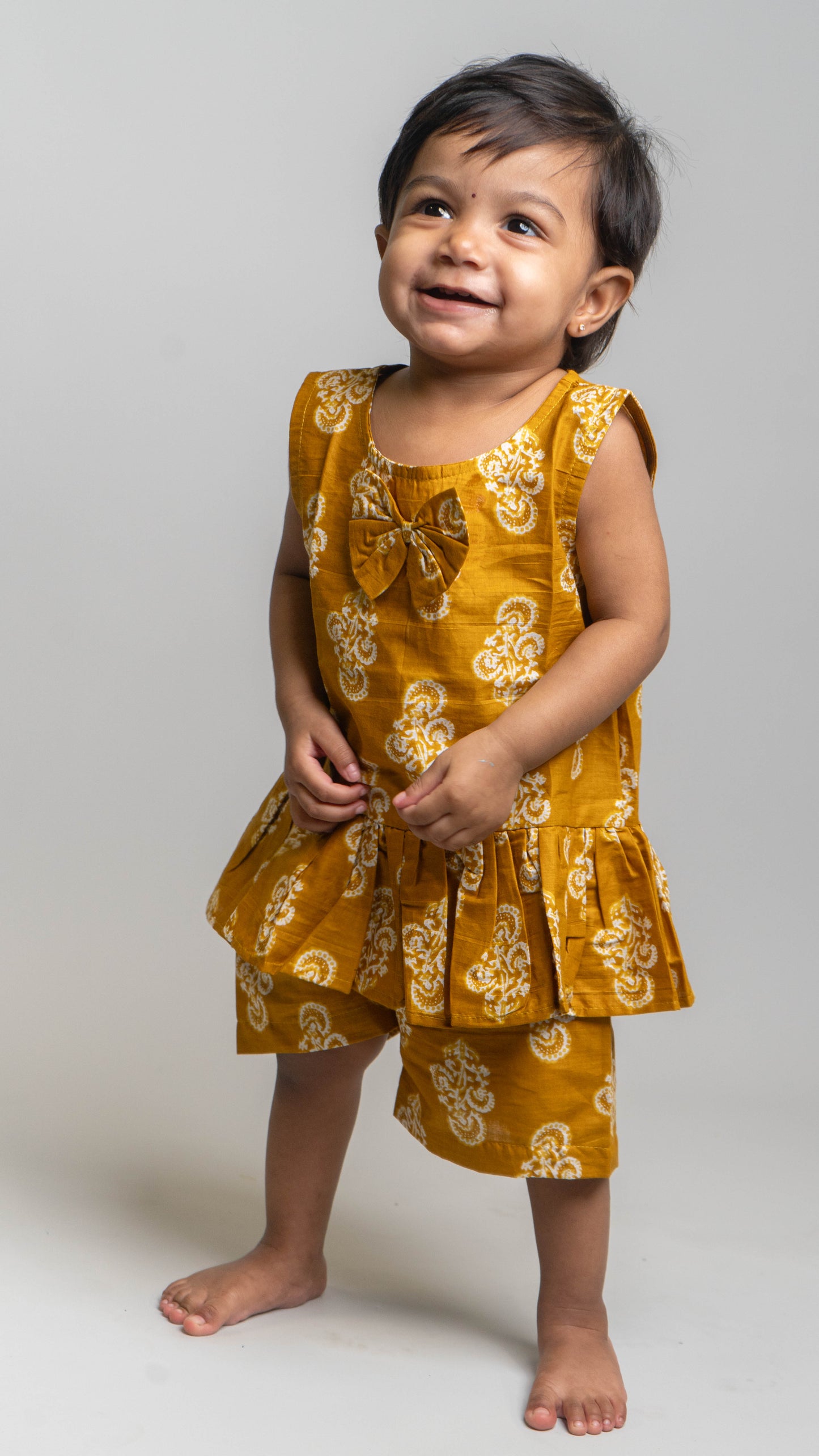 Mustard Floral Bow Pattern Set