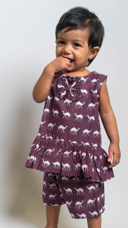 Purple Camel Bow Pattern Set
