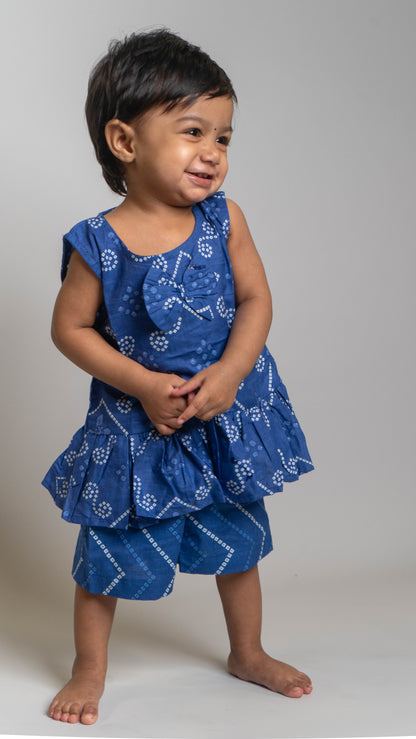 Blue Geometric Bow Pattern Set
