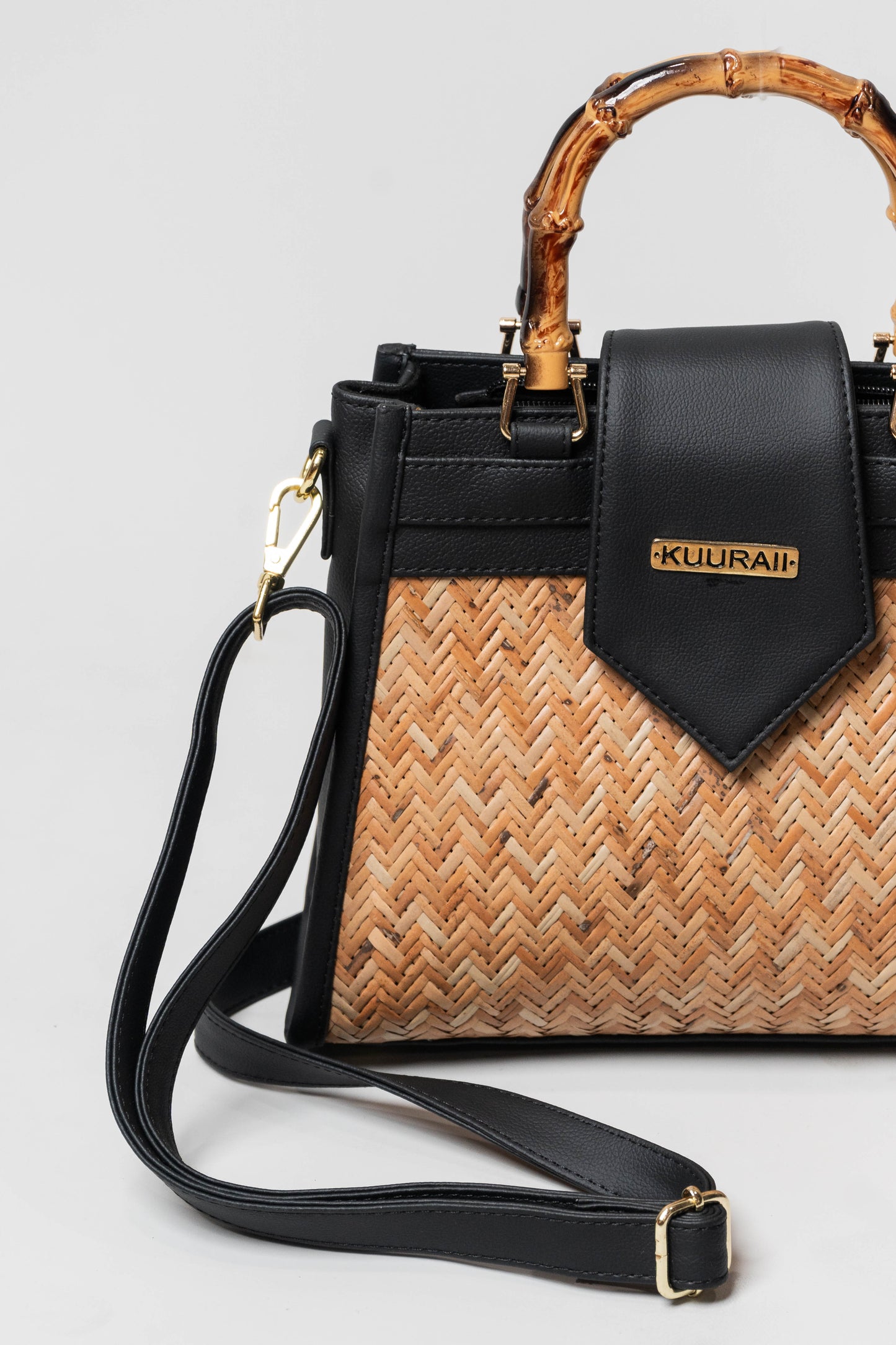 D-Handle Bag