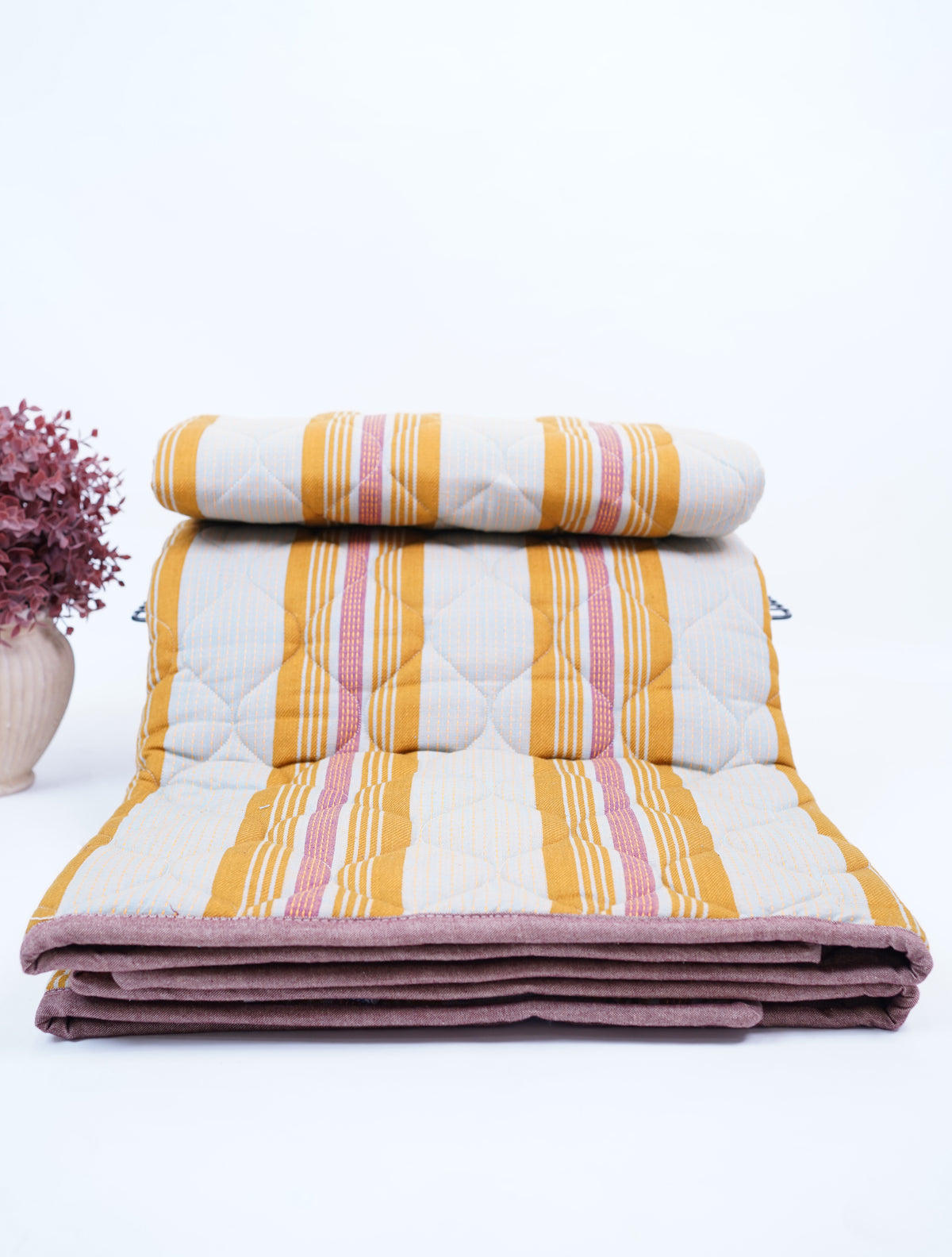 Premium Handloom Single Cot Chennimalai Quilt - Pastel Harmony