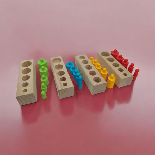 Knobbed Cylinder Wooden Set