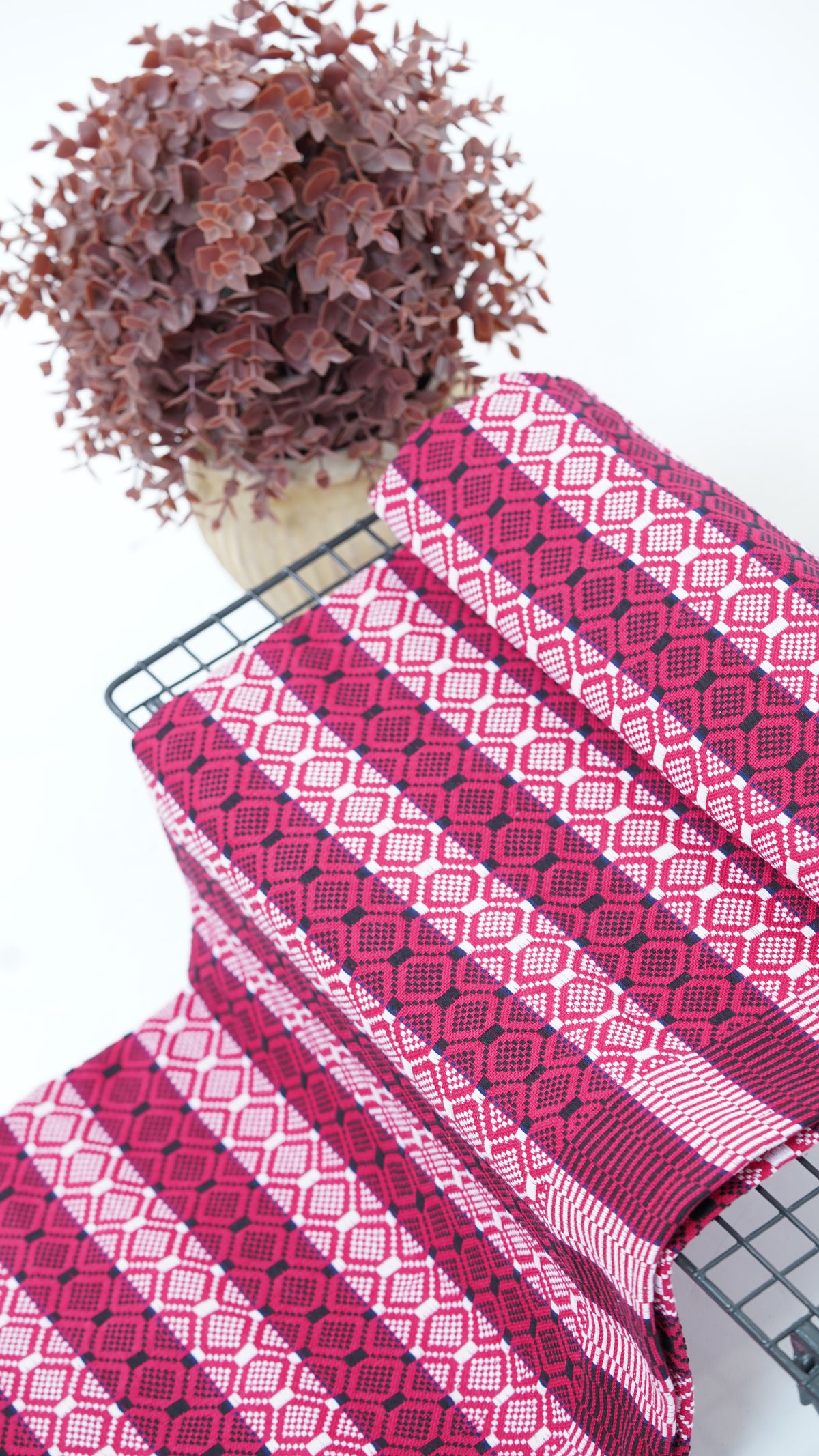 Premium Handloom Chennimalai bedsheet - Wine Red