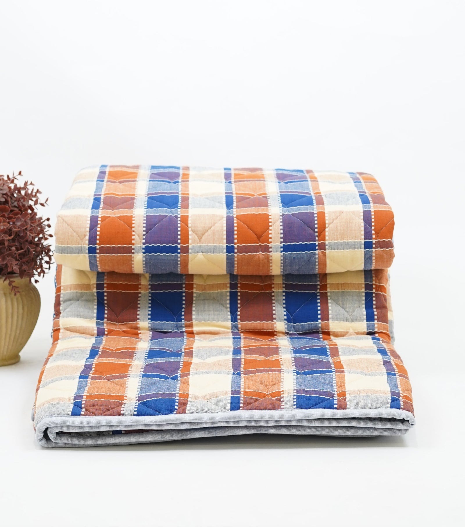 Chennimalai Handloom Quilts
