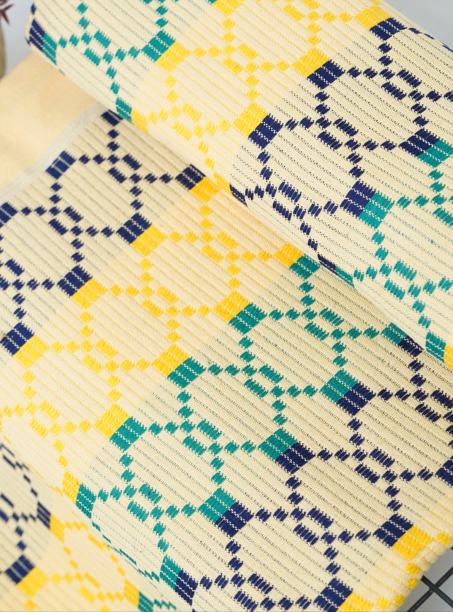 Premium Handloom Vintage Pattern Chennimalai Bedsheet - Blue and Yellow
