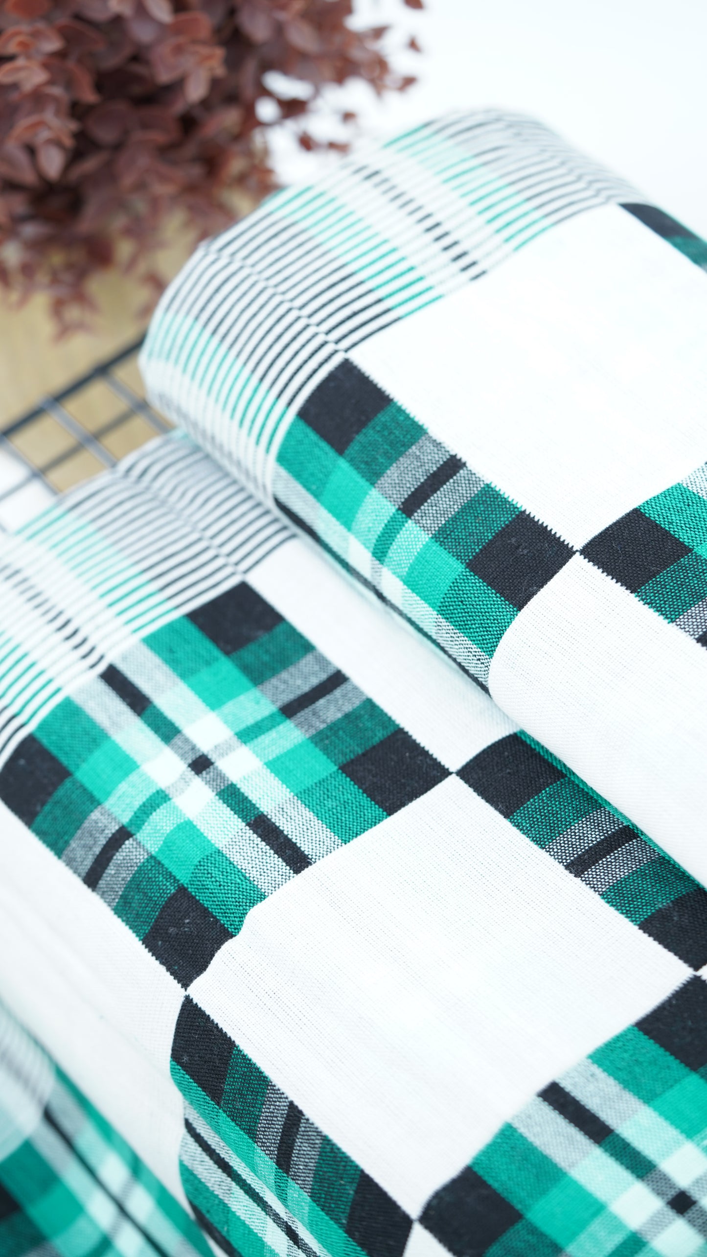 Premium Handloom Candy Check Double Cot Chennimalai Bedsheet - Green