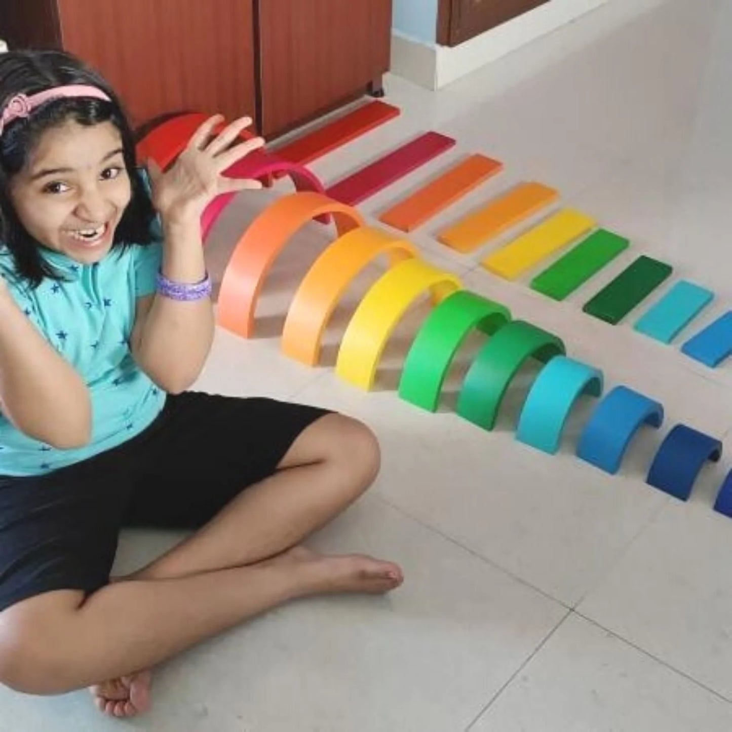 Play gym with mobiles