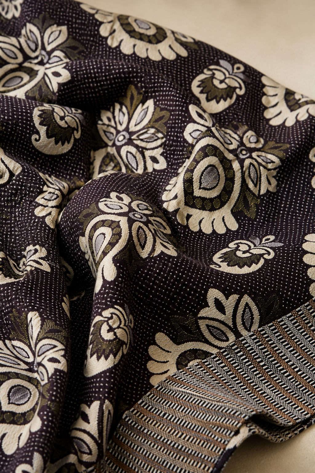 Jacquard Double Cot Bedsheet - Heritage Bloom — Fabric and pattern detail view