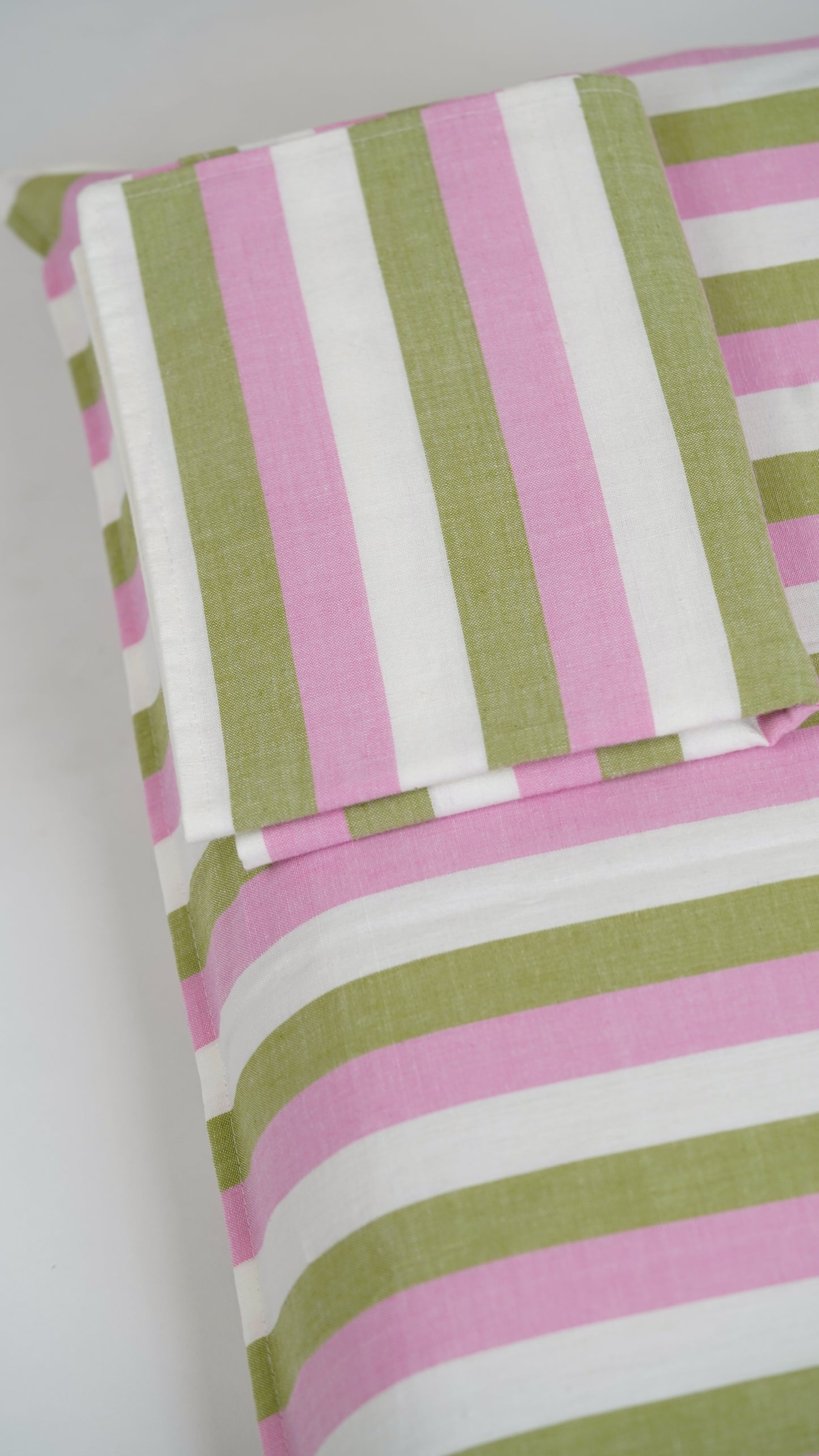 Super Soft Chennimalai Double Cot Bedspread Pink and Green