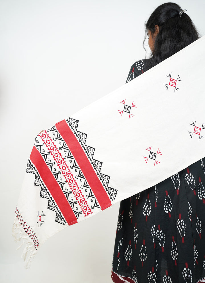 TODA Embroidery Stole