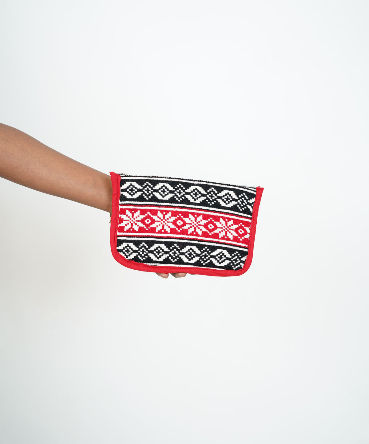 TODA Embroidery Handy Purse