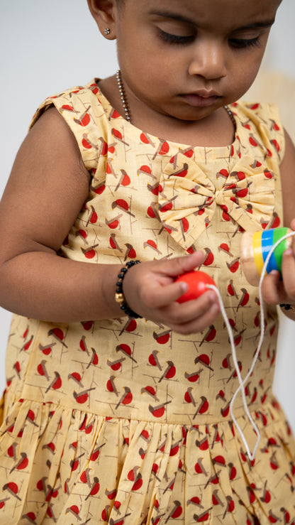 Girls Two-Piece Cotton Outfit: Little Birdie Print