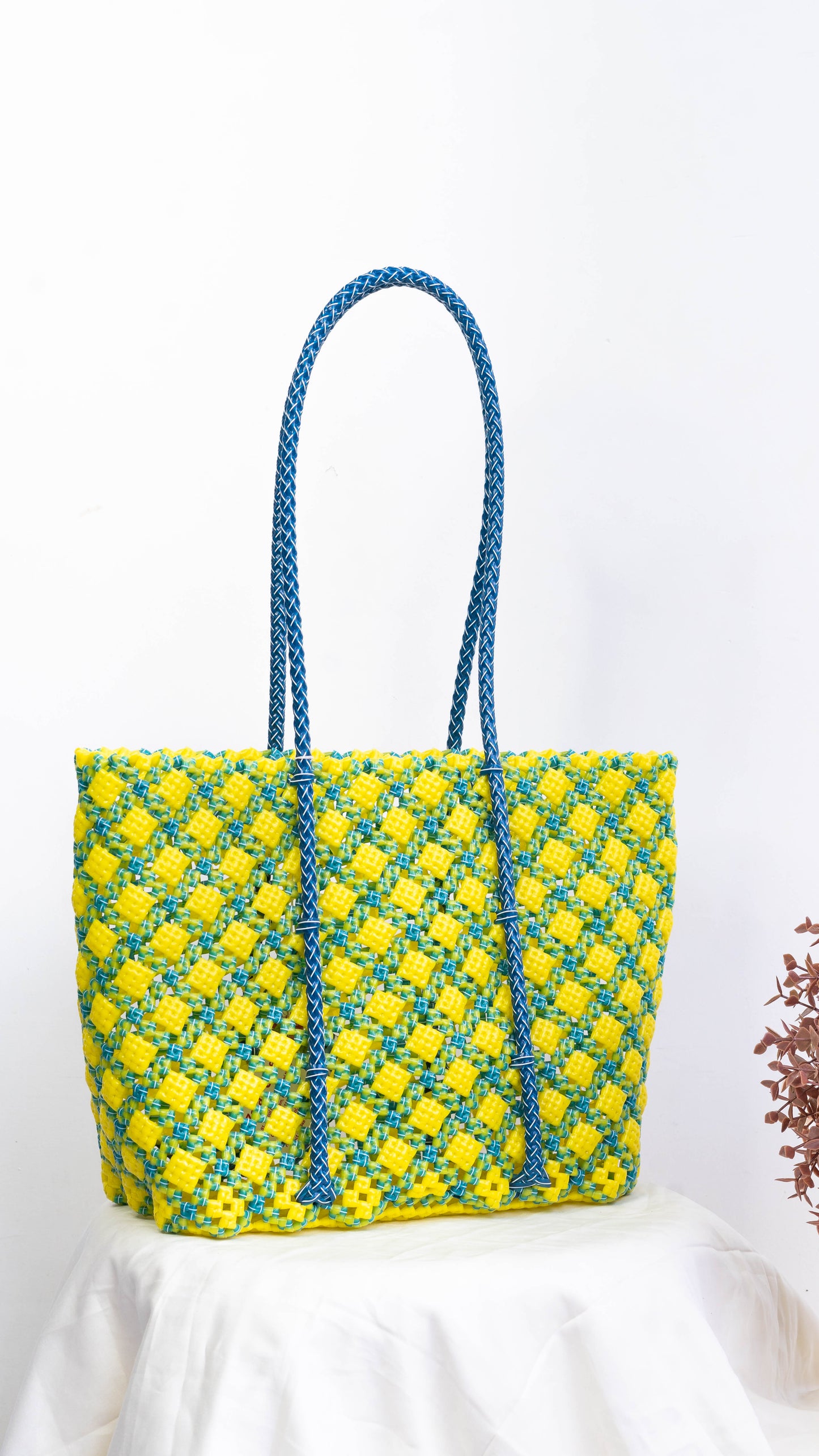 Yellow & Blue Biscuit Knot Basket
