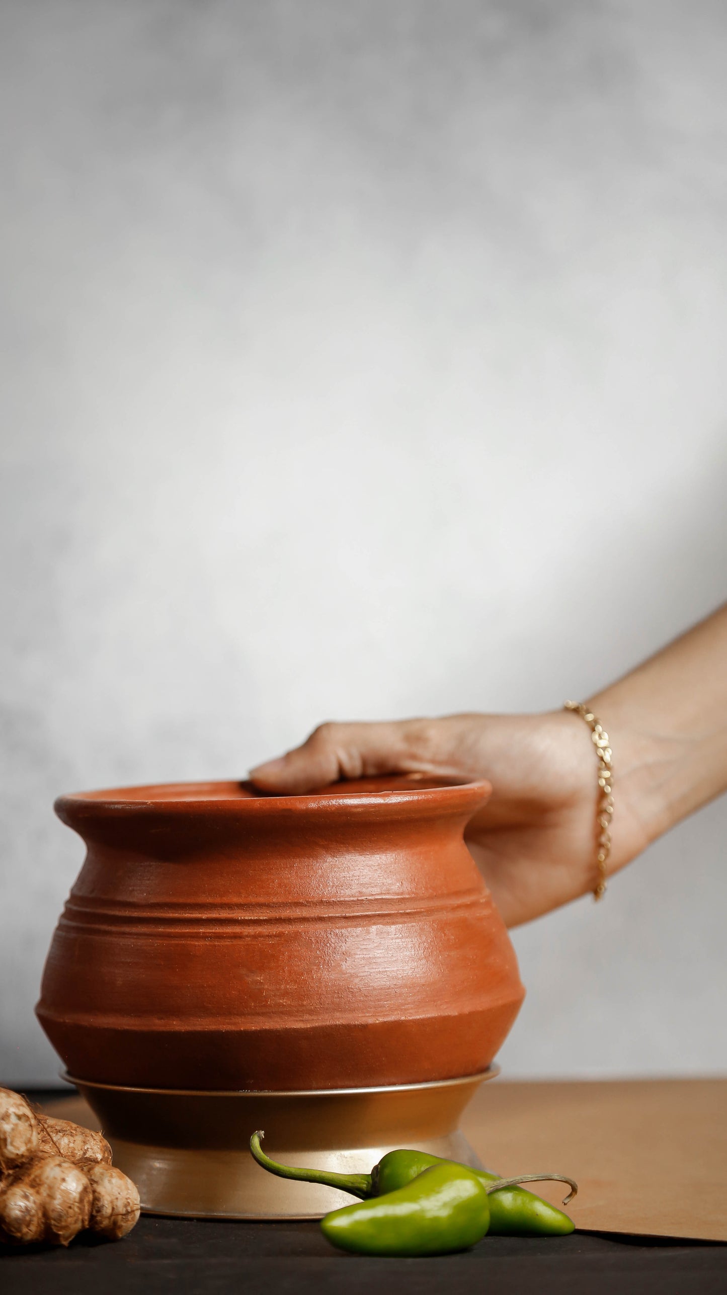 Earthen Pot (Paruppu Chatti)