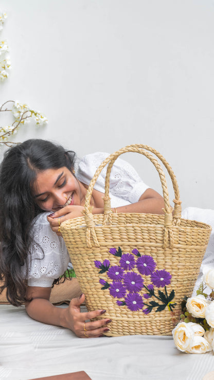 V-Shaped Bag - Embroidered