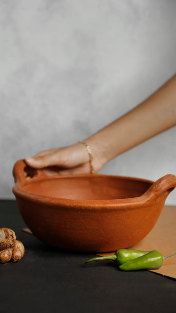 Earthen Kadaai